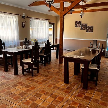 Pensiunea La Padure Cheia, Prahova Hotel Maneciu Bagian luar foto