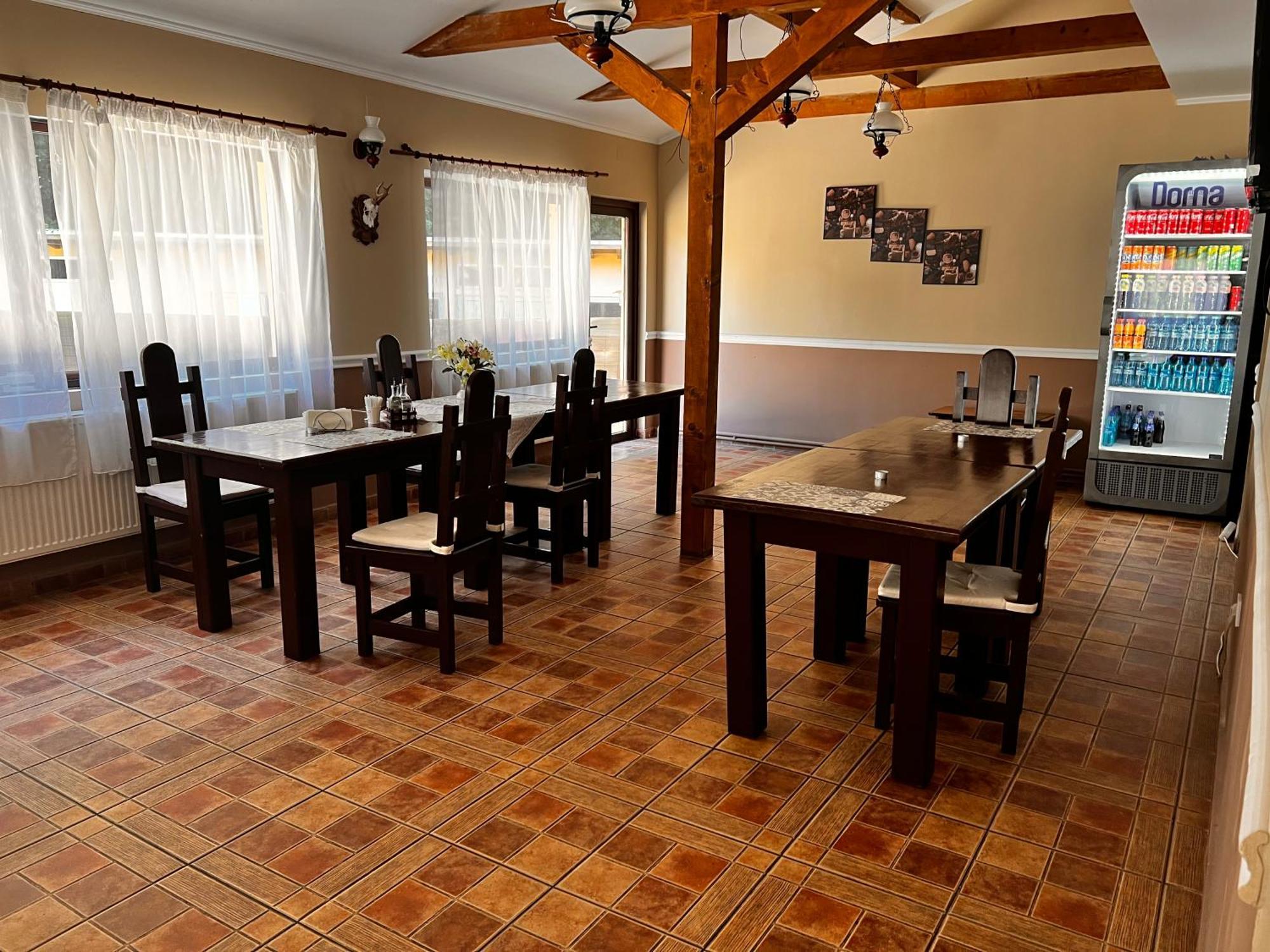 Pensiunea La Padure Cheia, Prahova Hotel Maneciu Bagian luar foto