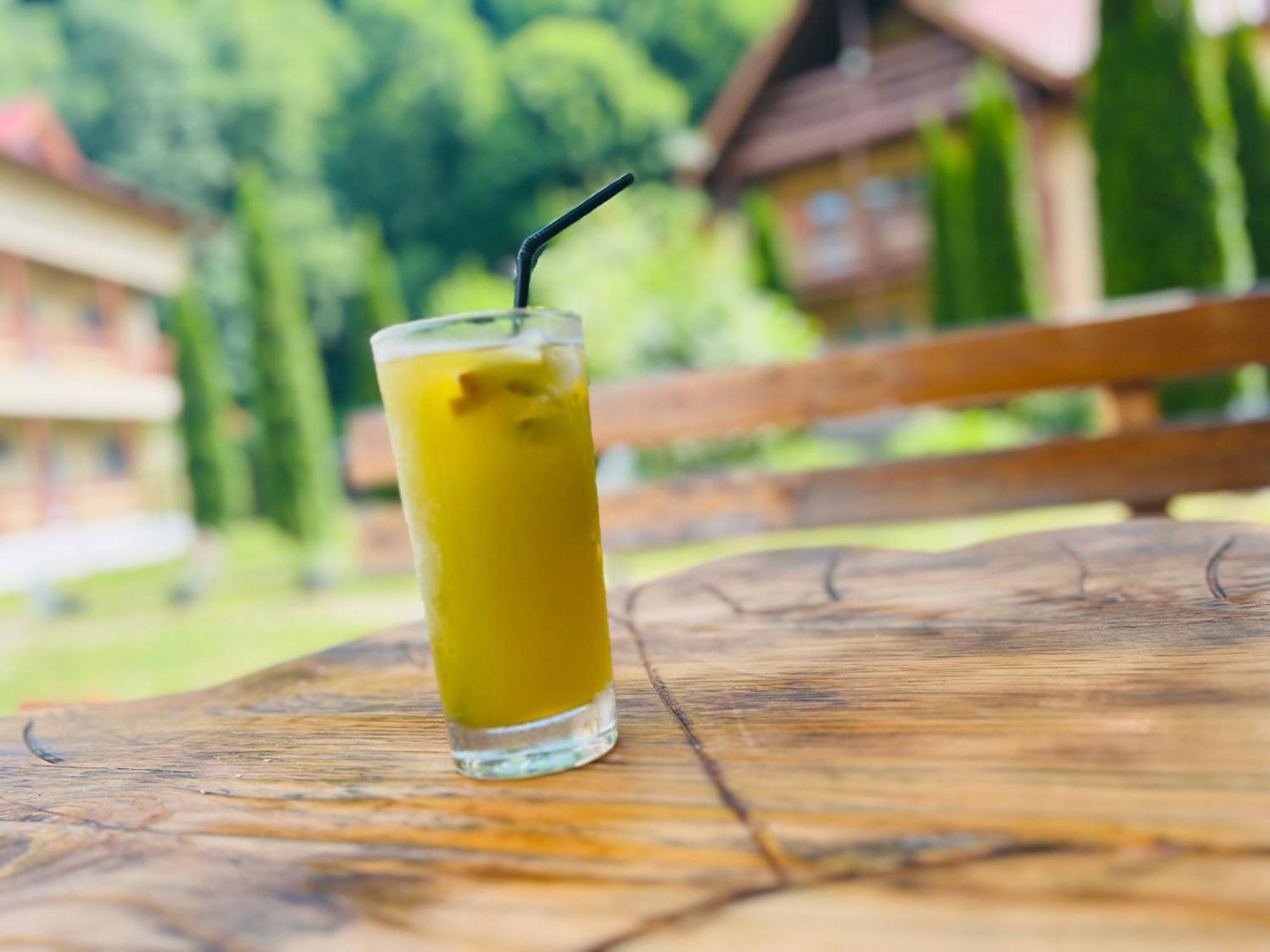 Pensiunea La Padure Cheia, Prahova Hotel Maneciu Bagian luar foto
