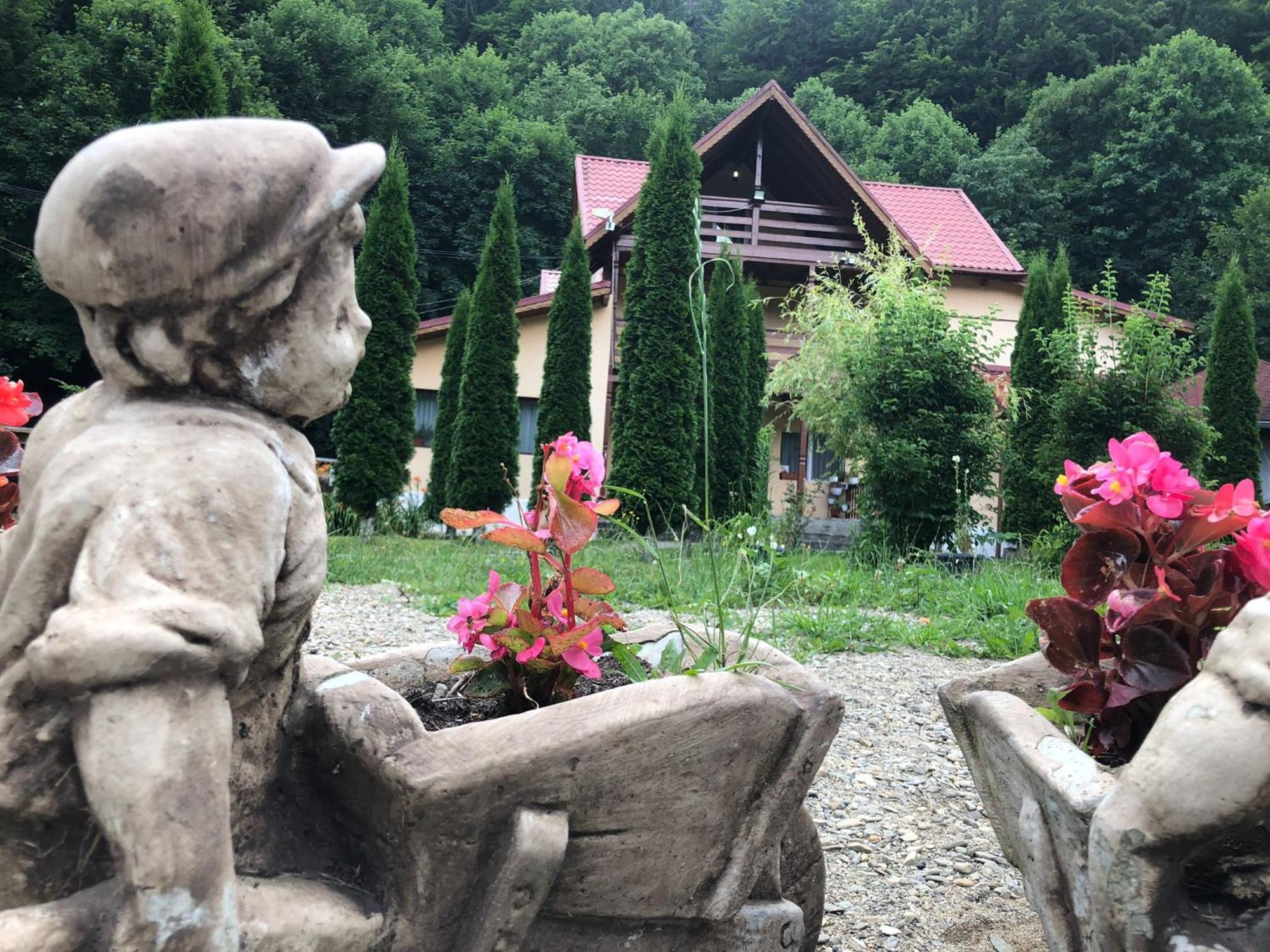 Pensiunea La Padure Cheia, Prahova Hotel Maneciu Bagian luar foto